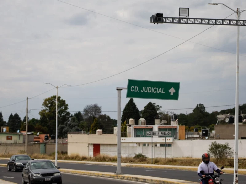 Van por los conductores poblanos que utilizan placas foráneas para evitar fotomultas