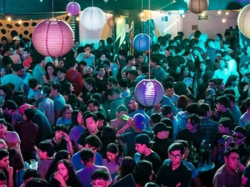 Denuncian a cadeneros de Muñemiches CU por golpear a un estudiante