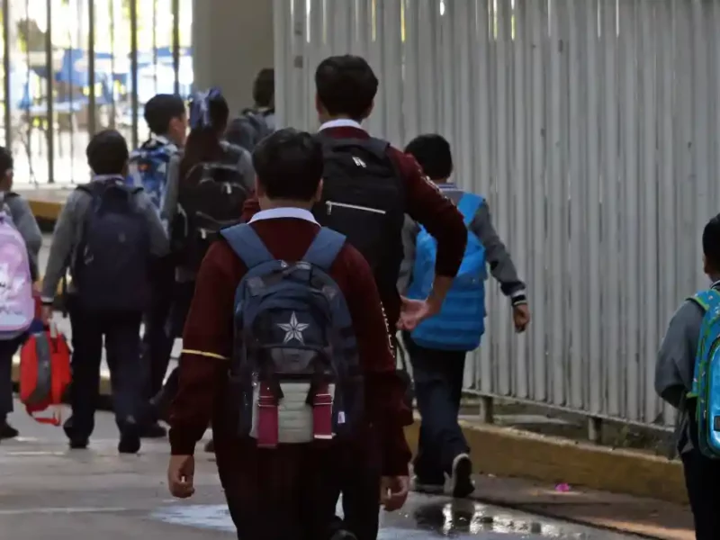 Suspenden clases en Puebla este viernes 9 de mayo por el Día de las Madres.