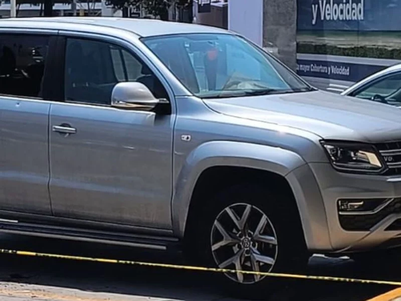 Despojan a mujeres de un maletín lleno de dinero en Plaza Vía San Ángel