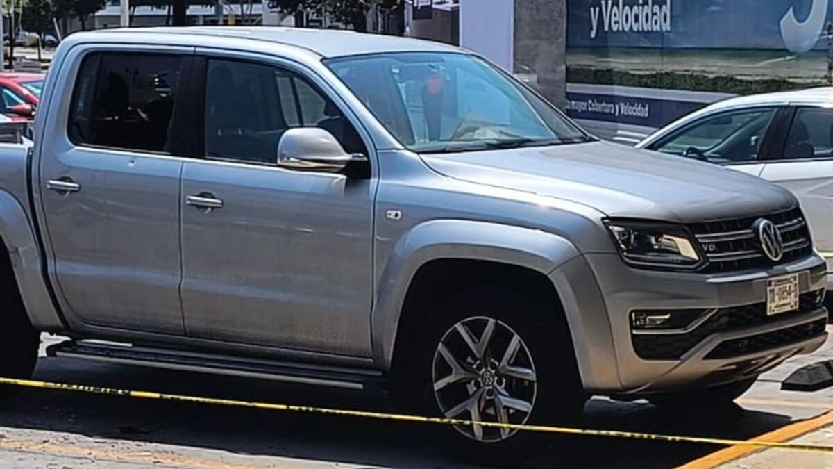 Despojan a mujeres de un maletín lleno de dinero en Plaza Vía San Ángel