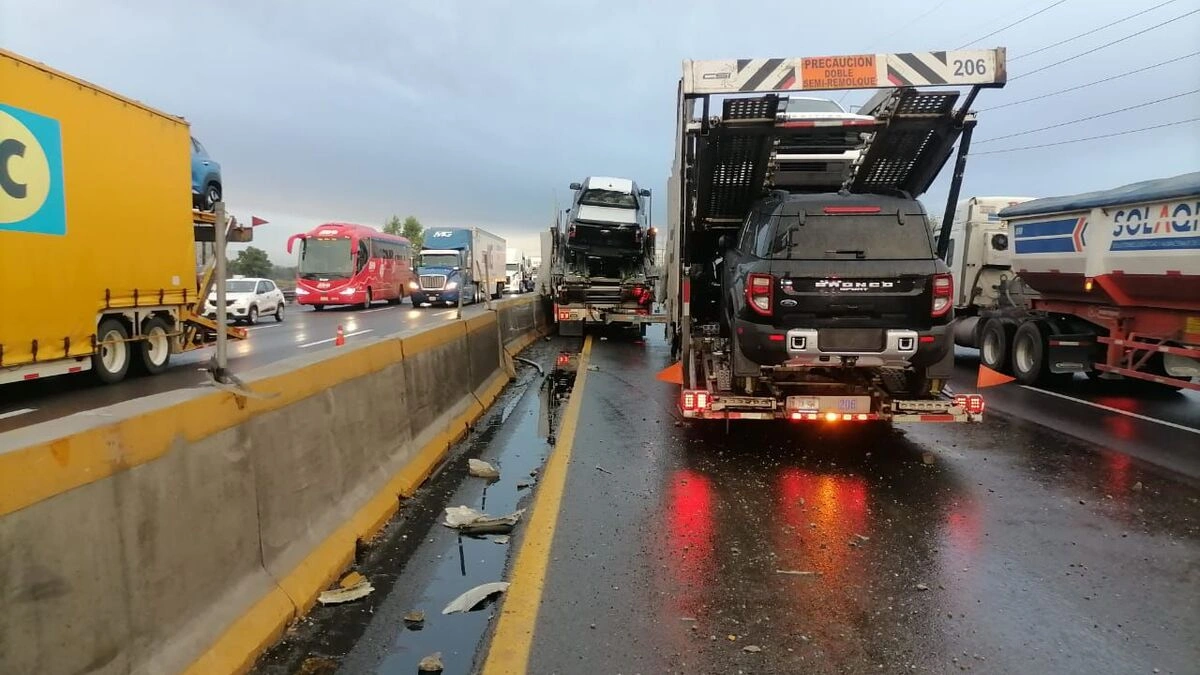 Mañana de accidentes en Puebla tras cierres y lluvia  
