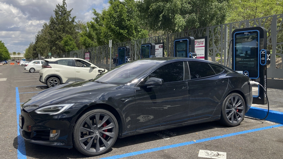 Este año, los Pueblos Mágicos de Puebla deberán tener cargadores para autos eléctricos