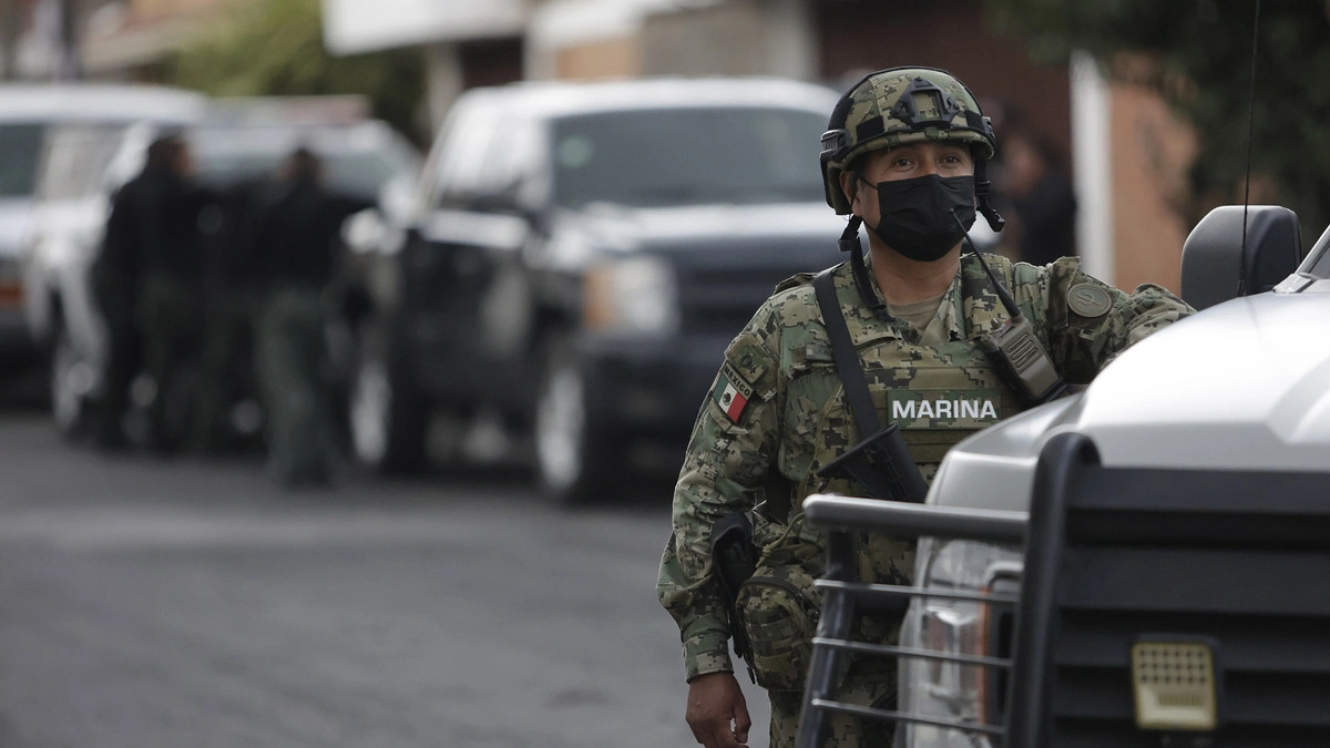 Desmantelan casa de seguridad de La Barredora en San Matías Tlalancaleca