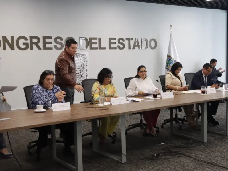 Aprueba Comisión del Congreso exhorto para que municipios promuevan bienestar animal