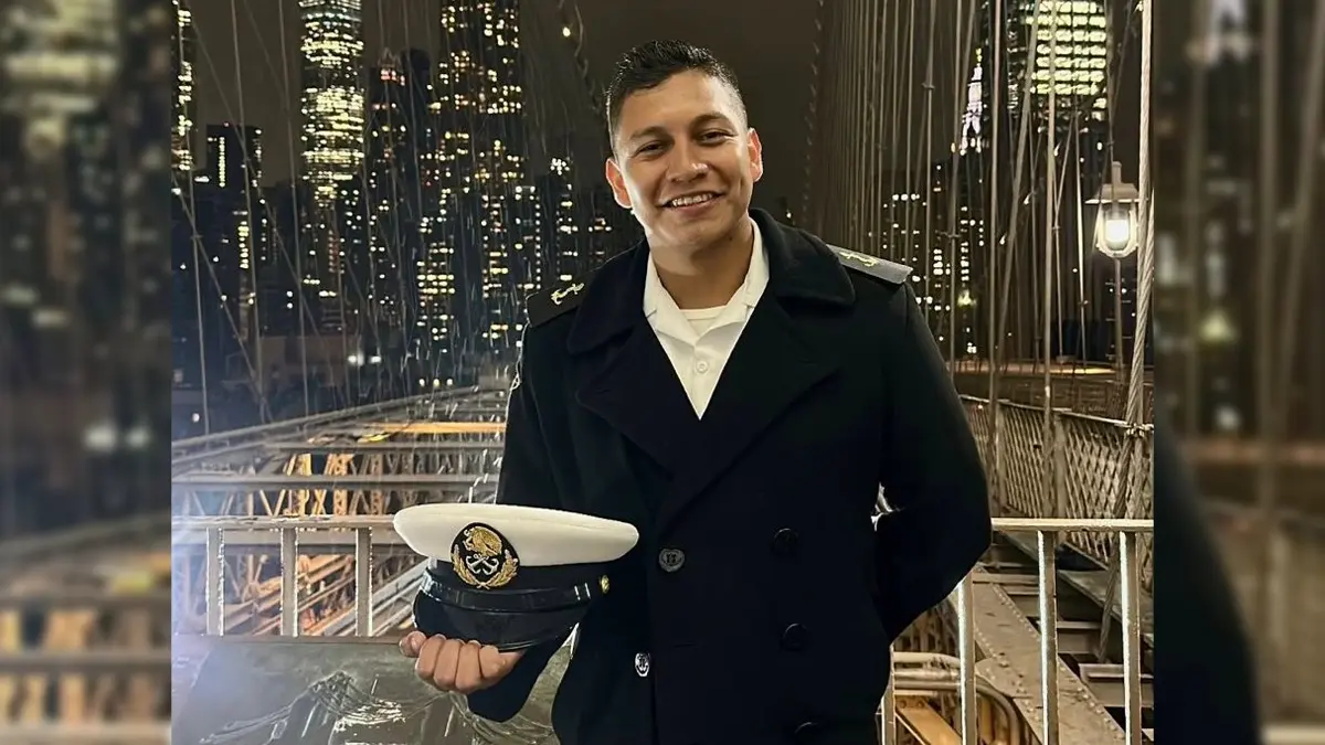 Cadete poblano sobrevive al accidente del Buque en Brooklyn, NY