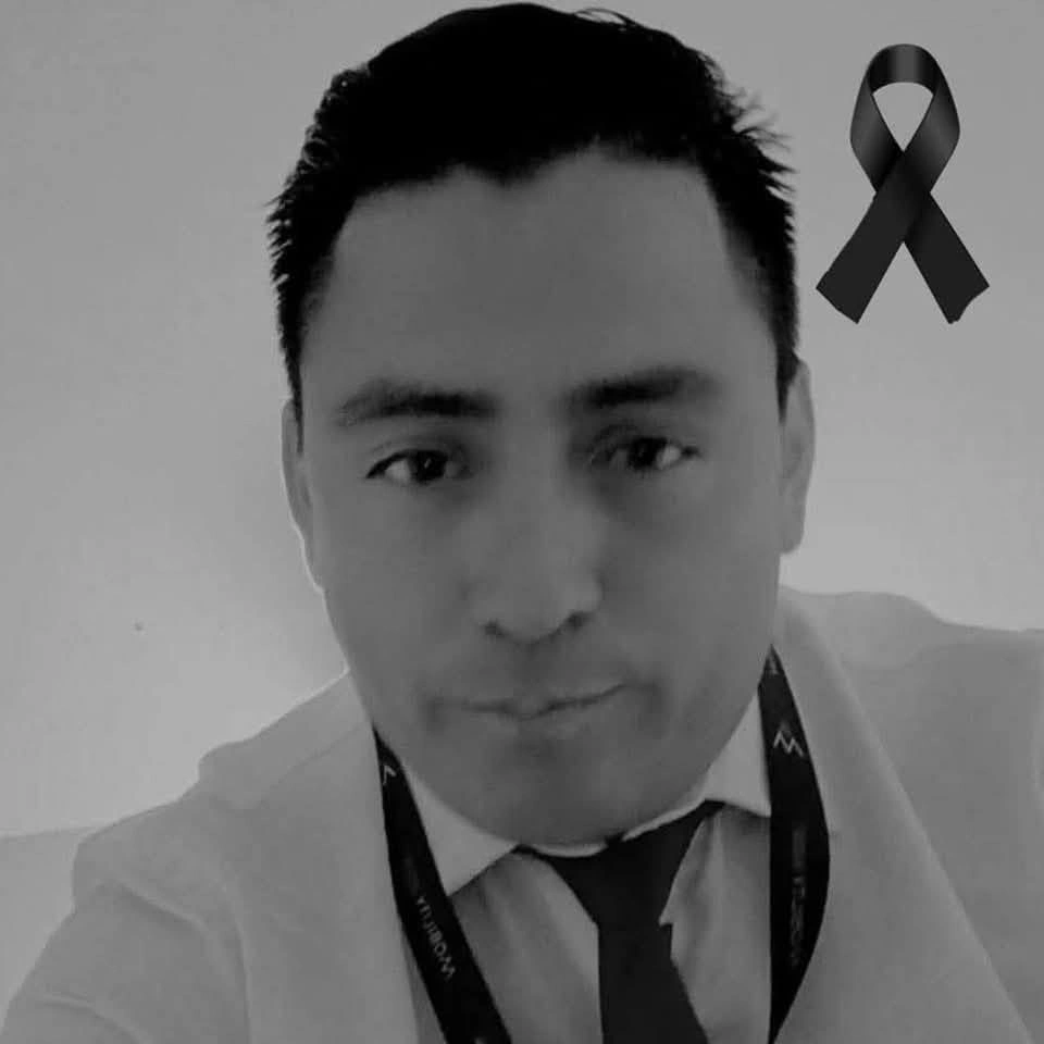 El conductor de la camioneta Urvan, Víctor Gómez García, es una de las víctimas del accidente en la Cuacnopalan-Oaxaca.