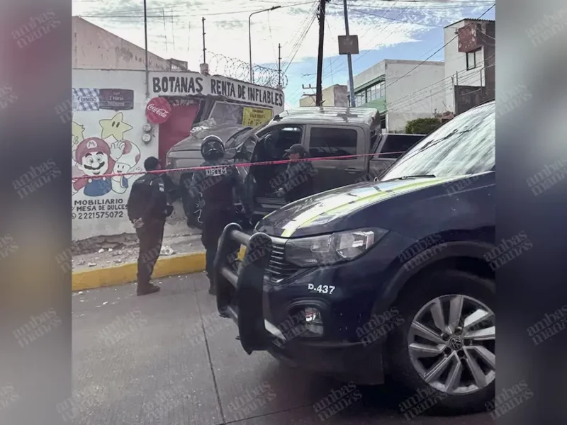 Hombre choca contra local y se dispara en la pierna sobre la Calzada Zaragoza