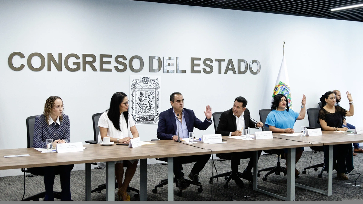 Congreso de Puebla pide a FGE ampliar catálogo de delitos para denunciar en línea