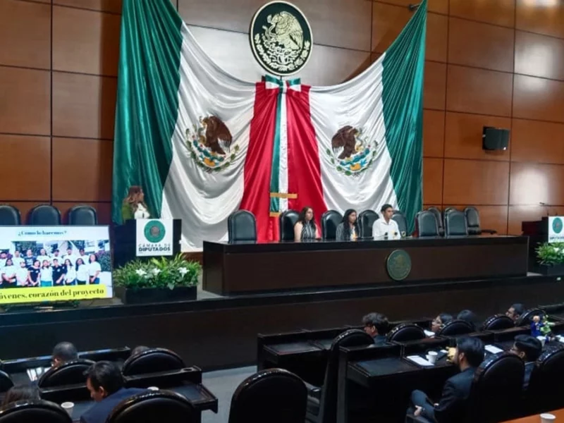 Premia la Cámara de Diputados el proyecto de la BUAP “Descubriendo Pequeños Científicos”