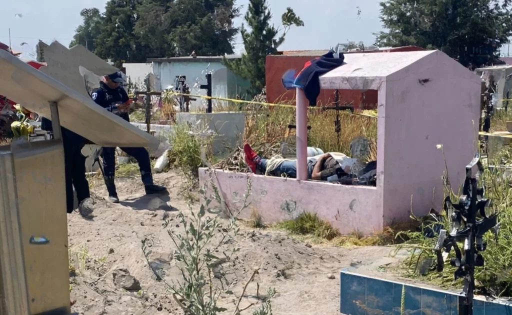 En pleno sepelio, un joven de 24 años de edad fue ejecutado a balazos; los hechos ocurrieron la tarde de este martes 6 de mayo en Santa María Moyotzingo.