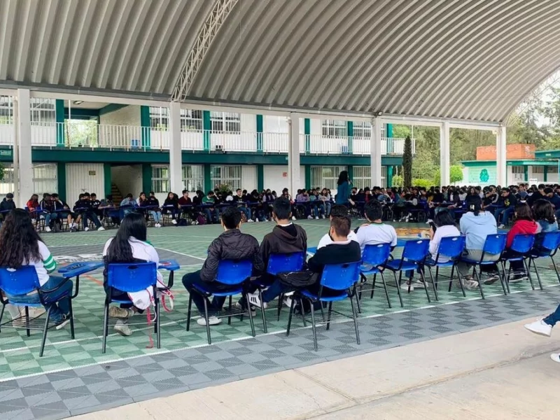 Estudiante del Cobaep recibe descarga eléctrica durante una práctica  