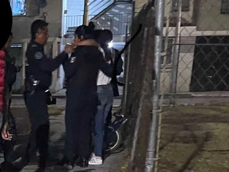 Delincuentes apuñalan y balean a estudiante por no entregar su celular en Loma Bella 