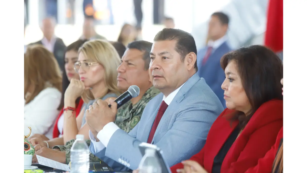 Gobierno de Armenta brinda herramientas de empoderamiento a mujeres