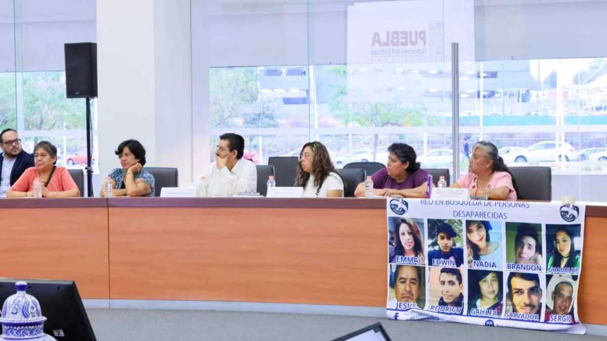 Autoridades y colectivos tendrán un chat para atender desapariciones en Puebla