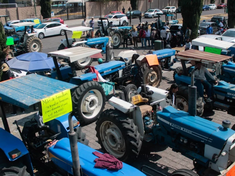 Manifestaciones contra el SAT y cierres carreteros colapsan Puebla este 13 de mayo 