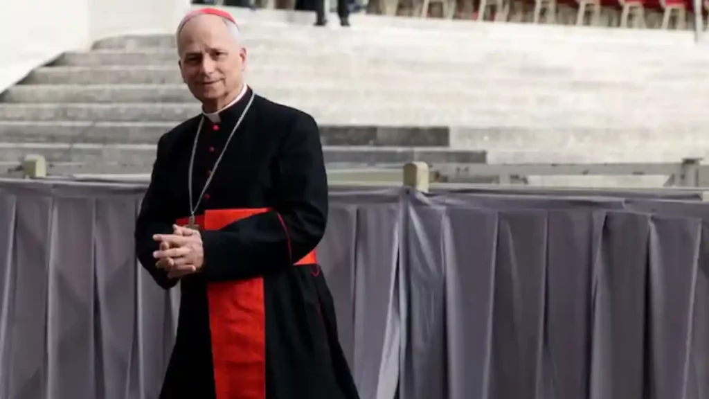 El Santo Padre Francis Prevost.