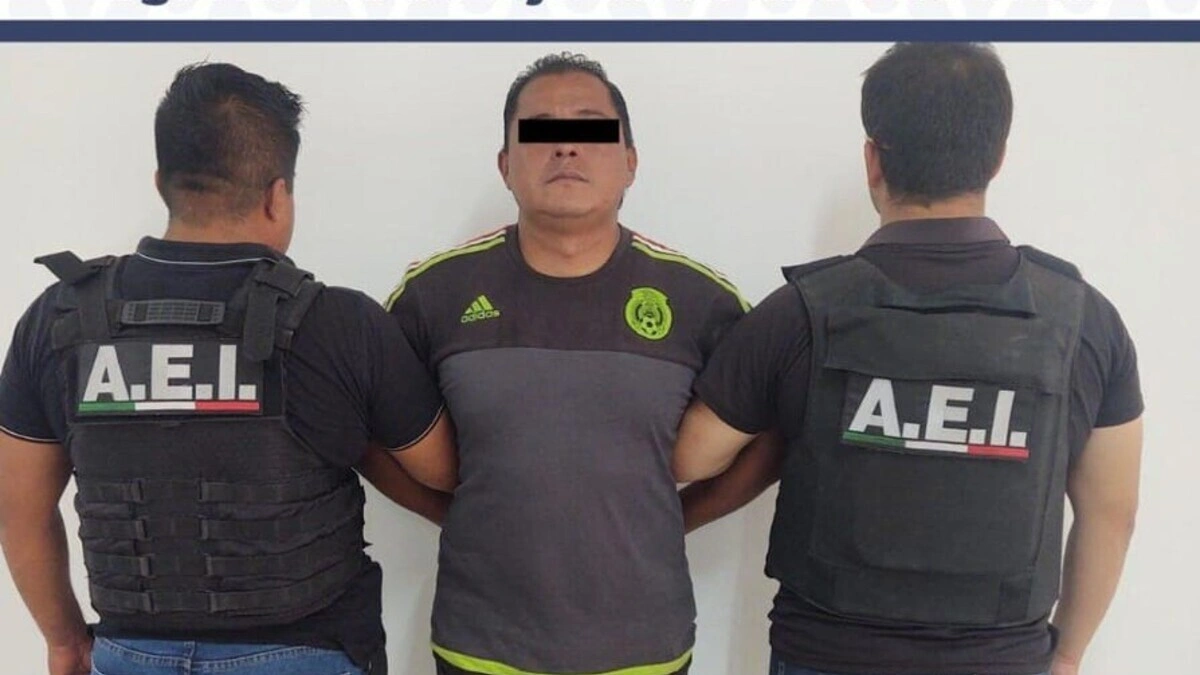 Detienen al papá de Isaías, el adolescente que desapareció vendiendo gelatinas en Puebla 