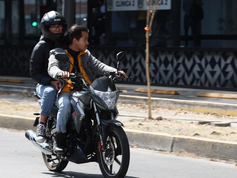 ¿Qué contempla la reforma para la regulación de motos en Puebla?  