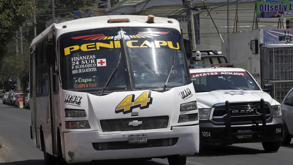 Delincuentes disparan durante violento asalto a la ruta 44 en Galaxia La Calera