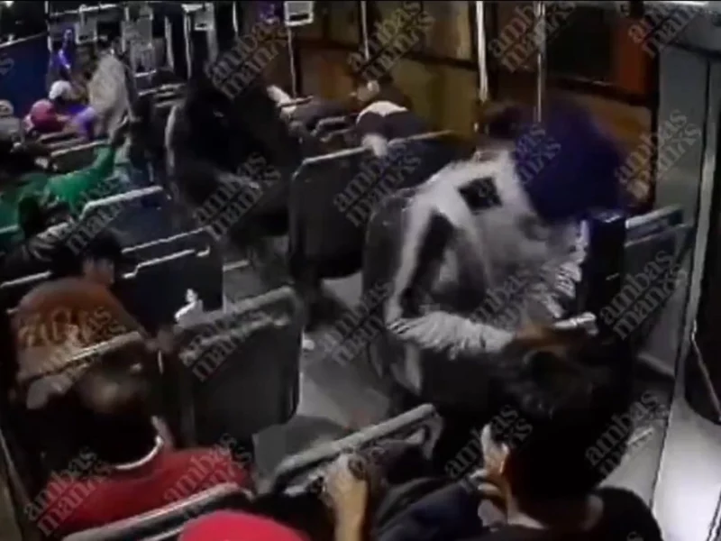 VIDEO: Delincuentes asaltan ruta Mazame en Puebla y lesionan a pasajero  