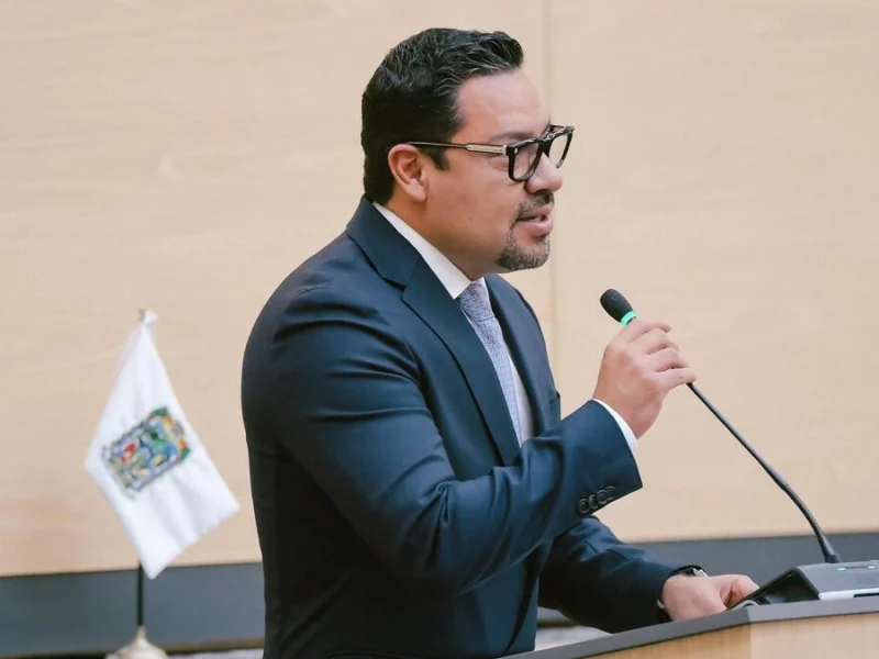 Andrés Villegas presenta reforma para el encalado responsable de los árboles en Puebla