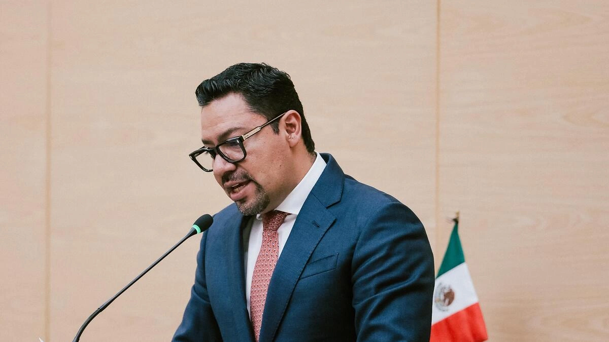 Villegas presenta reforma para castigar con hasta cuatro años de prisión el uso de ponchallantas