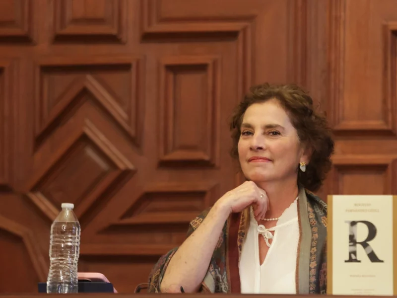 En su visita a Puebla, Beatriz Gutiérrez Müller evita hablar sobre su mudanza a España