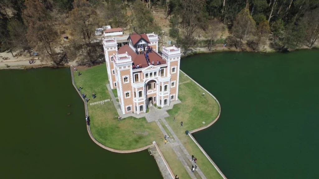 Ahora, la Ex Hacienda de Chautla ofrecerá paquetes turísticos para disfrutar del avistamiento de luciérnagas.