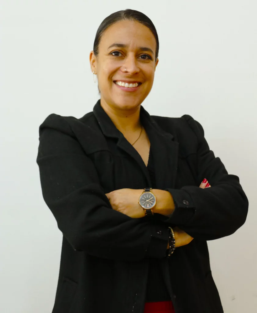 Más allá del amor romántico o de las ideas idealizadas que el cine y las redes sociales nos muestran, una relación sana se construye, paso a paso, con pilares fundamentales: la confianza y el respeto mutuo.
