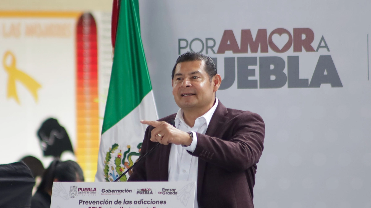 Armenta pide al Congreso de Puebla hacer foros para socializar Ley del Ciberasedio   