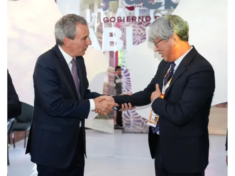 Pepe Chedraui comparte su visión de ciudad inteligente con expertos de Smart City