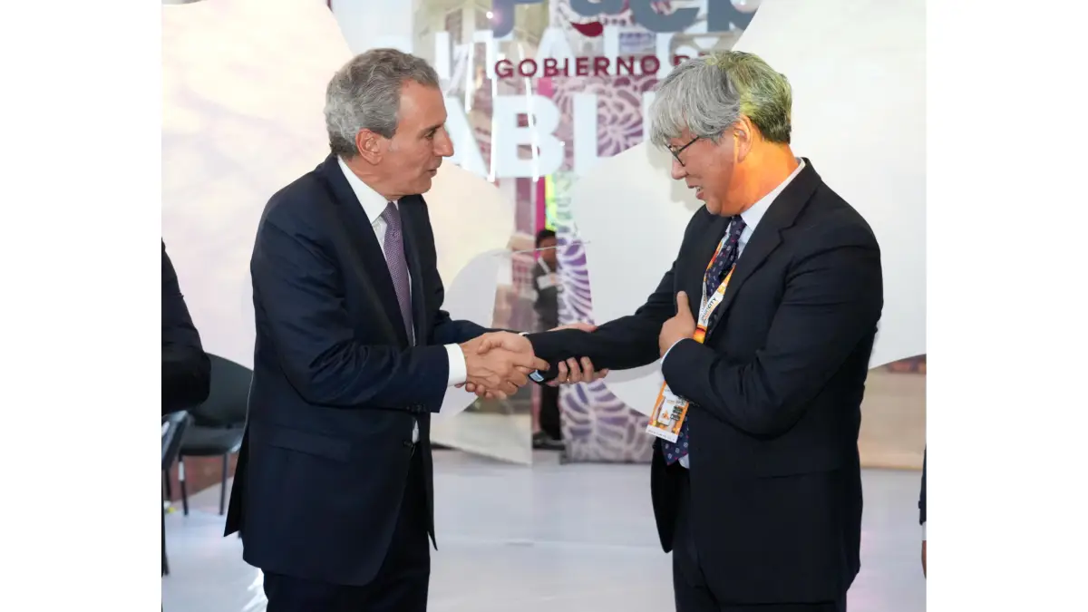 Pepe Chedraui comparte su visión de ciudad inteligente con expertos de Smart City