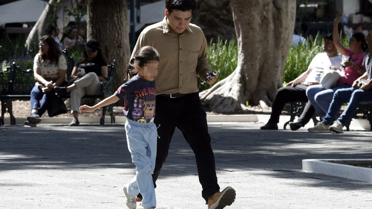 En Puebla, sólo 2% de los menores vive con su papá 