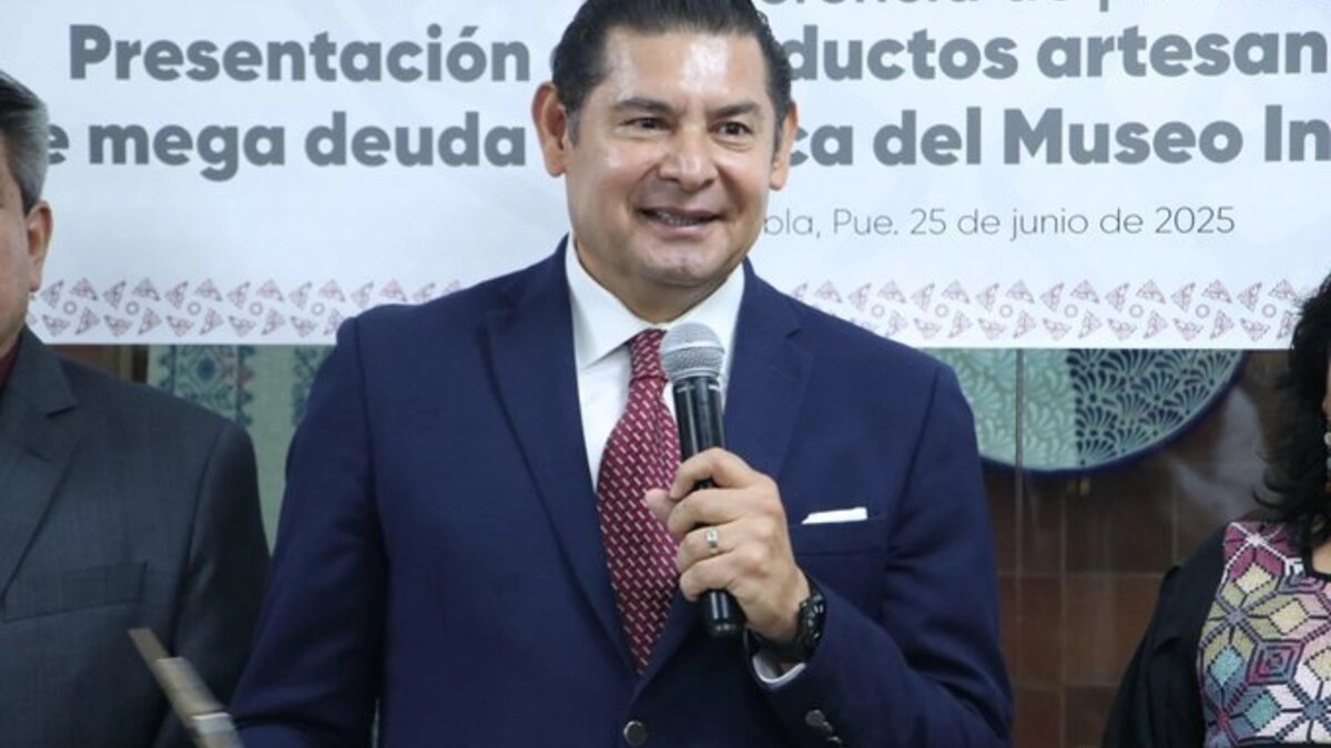 Armenta pide a Congreso de Puebla modificar Ley del Ciberasedio 