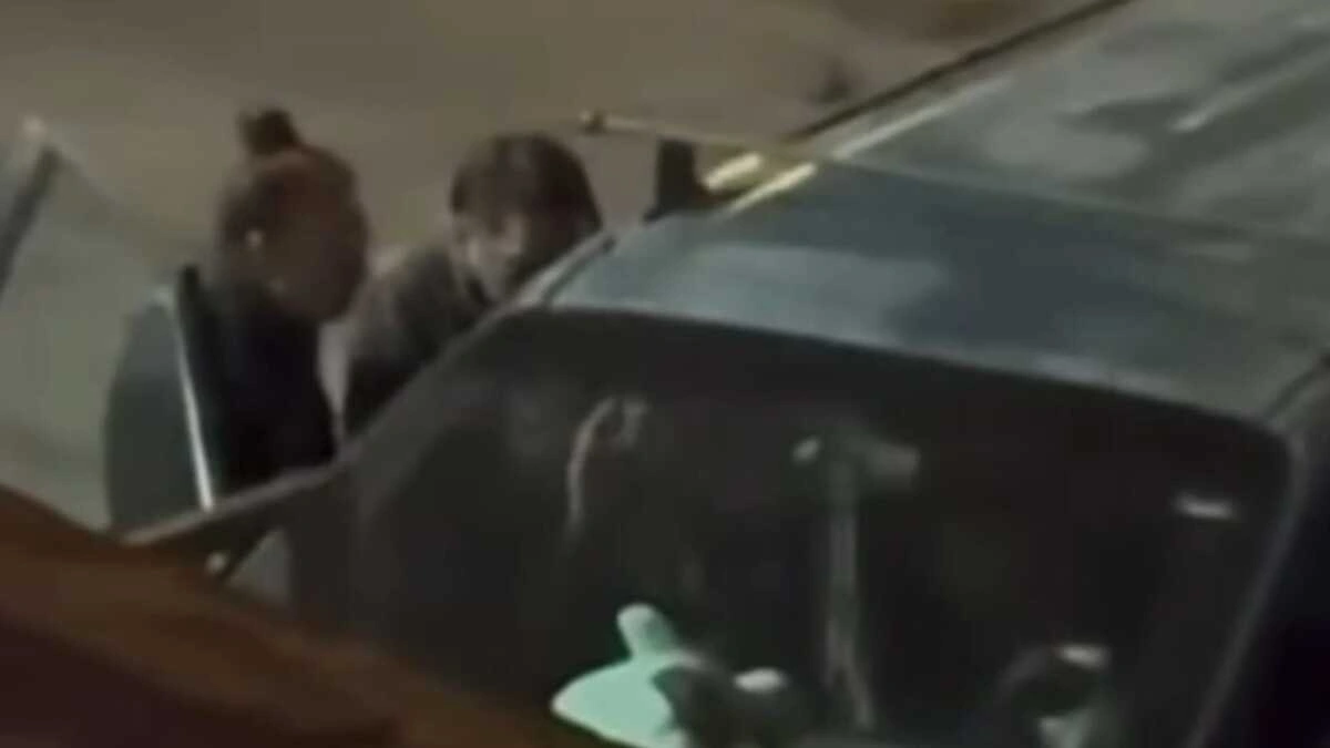 VIDEO: Asaltan a abuelito y su nieta frente a su casa en Las Hadas