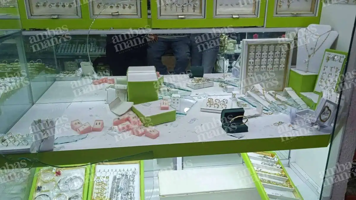 Violento asalto en el Centro Joyero del Centro Histórico de Puebla