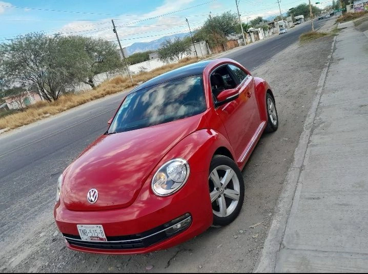 Buscan al asesino de Luis Ángel, el niño atropellado en Tehuacán; el responsable maneja con Volkswagen New Beetle.