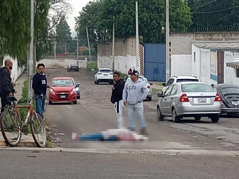 Muere mujer atropellada frente al Colegio Simón Bolívar de Puebla 