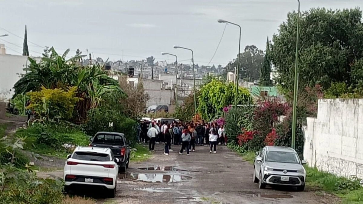 Buscan desestabilizar el bachillerato Carlos Monsiváis en La Guadalupana, acusan estudiantes