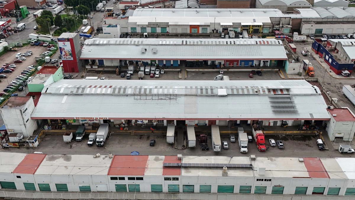 SSP confirma que las bodegas irregulares de la Central de Abasto serán demolidas