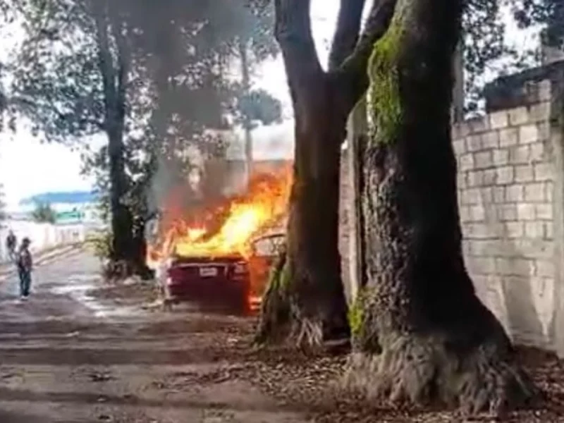 Localizan cadáver calcinado en la colonia Bosques de Amalucan Primera Sección