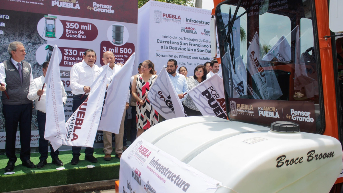 Rehabilitarán calles de Puebla capital con material pétreo donado por Pemex 