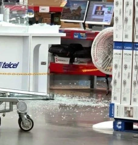 Por el robo de celulares del Sam’s Club Forjadores no hay detenidos.