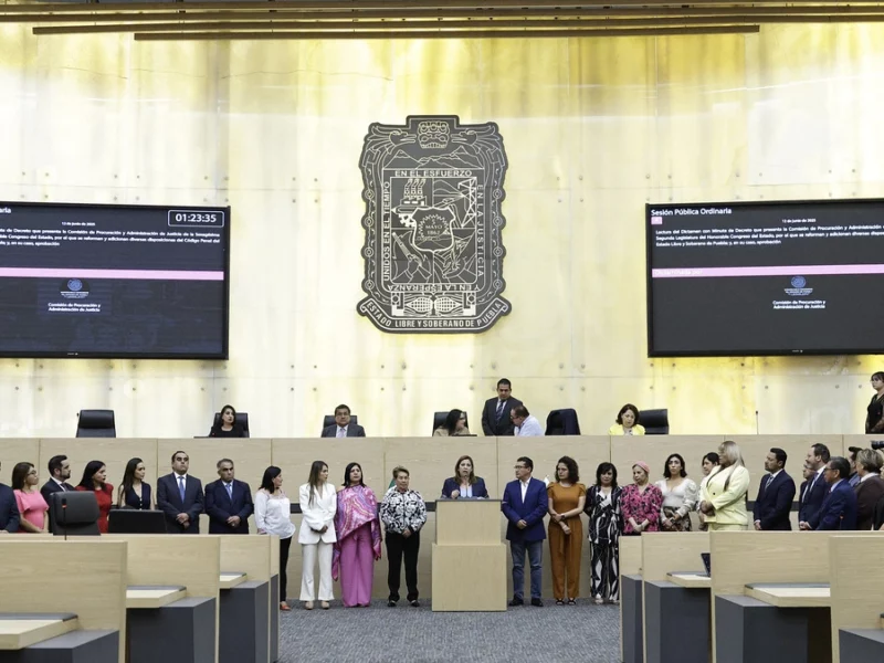 Congreso de Puebla aprueba castigar el ciberasedio hasta con 3 años de cárcel   