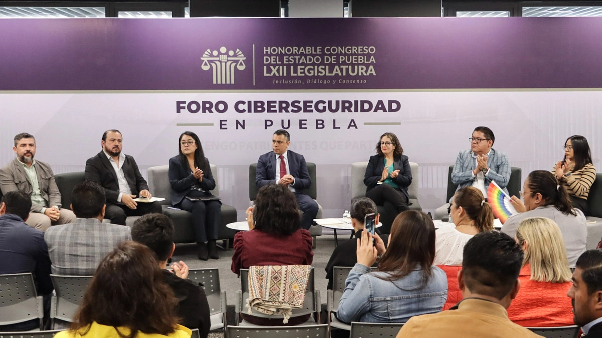 Estos fueron los argumentos a favor y en contra del segundo foro sobre la Ley de Ciberasedio en Puebla