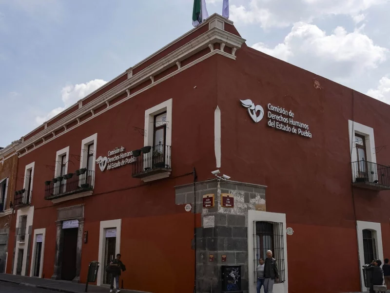 Tribunal batea a regidora que impugnó quejas por discriminación contra trabajadoras sexuales en Puebla