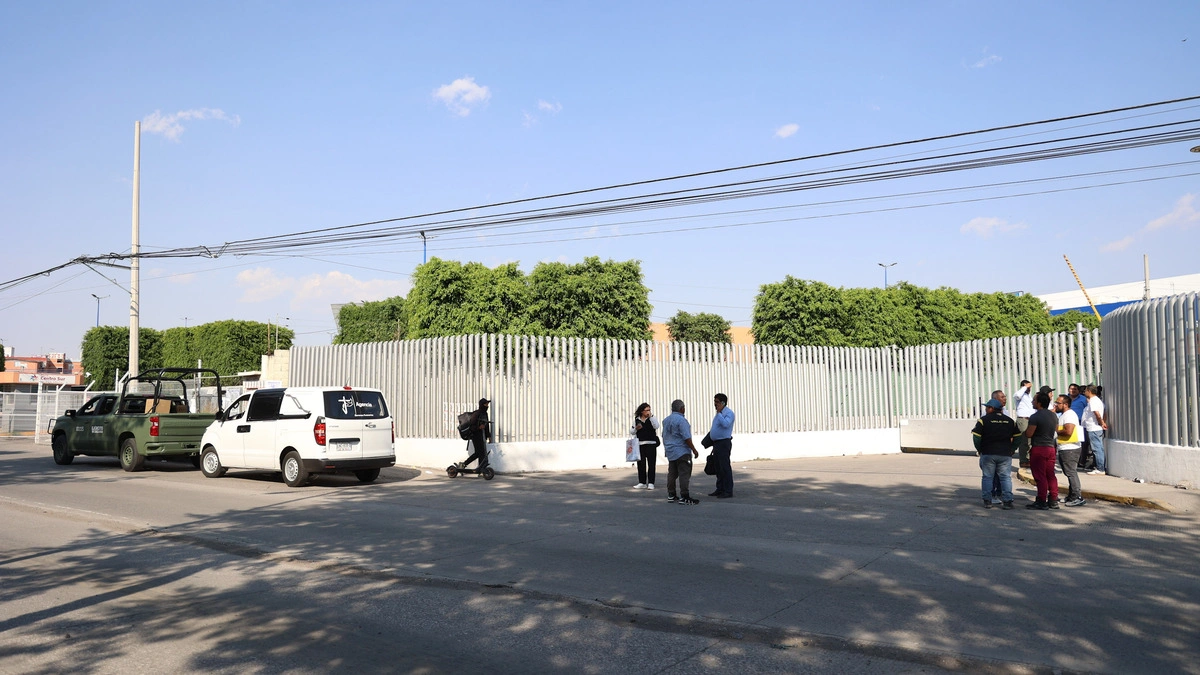 Fiscalía de Puebla identifica a más de 200 cuerpos desconocidos del Semefo  