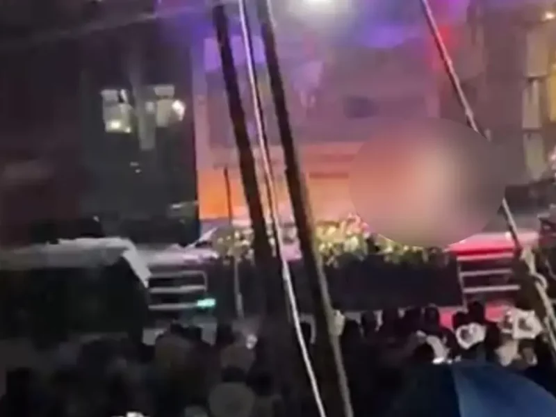 VIDEO: Edil de Olintla celebra Día del Padre con strippers