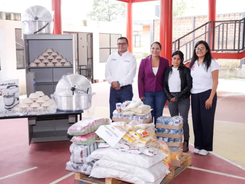 En San Andrés Cholula más de 4 mil estudiantes se beneficiarán con dotaciones alimentarias en escuelas